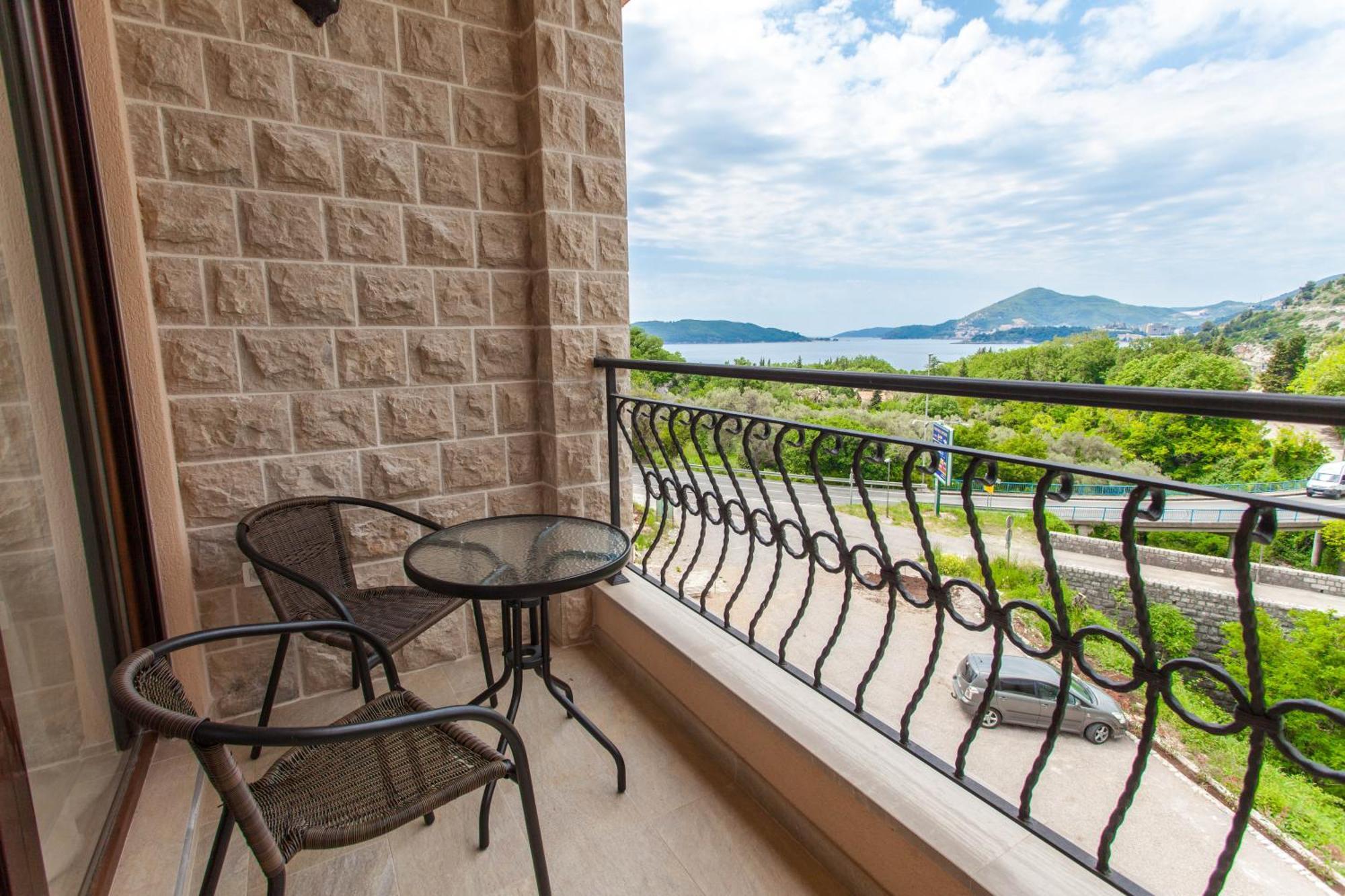 Rosmarino Appartement Sveti Stefan Buitenkant foto
