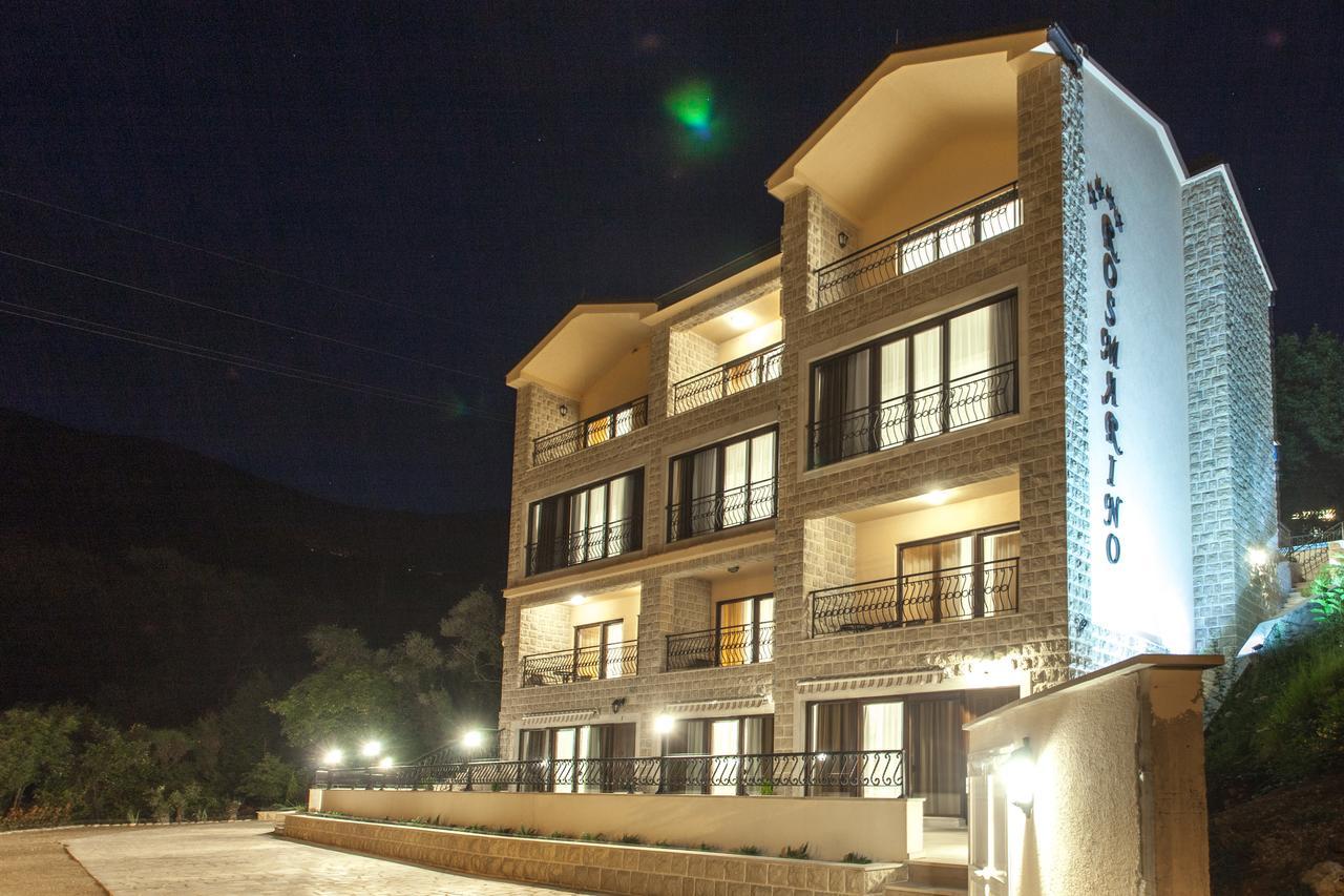 Rosmarino Appartement Sveti Stefan Buitenkant foto
