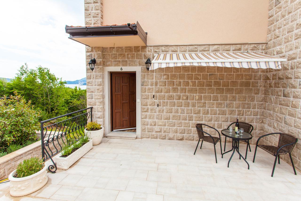 Rosmarino Appartement Sveti Stefan Buitenkant foto