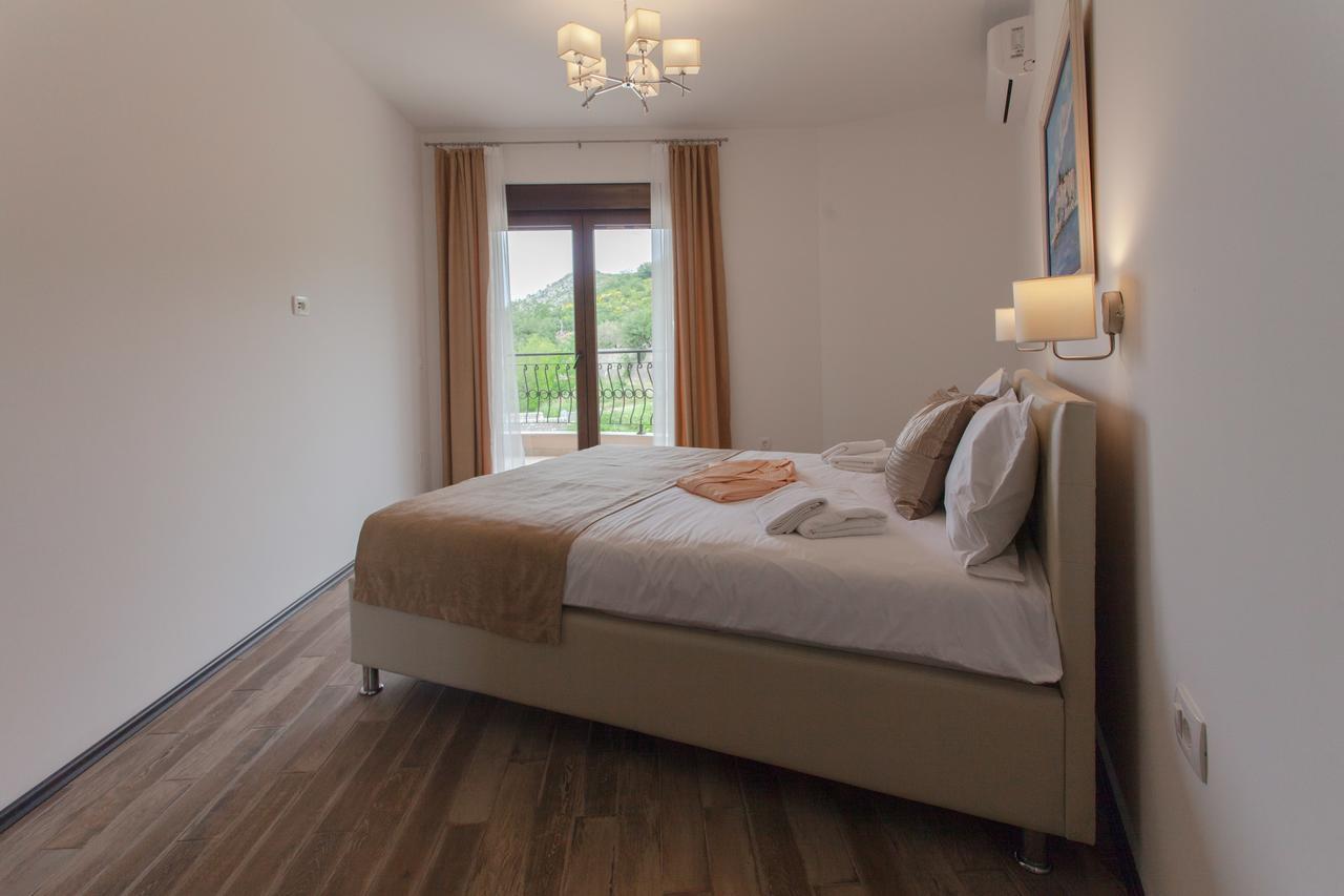 Rosmarino Appartement Sveti Stefan Buitenkant foto