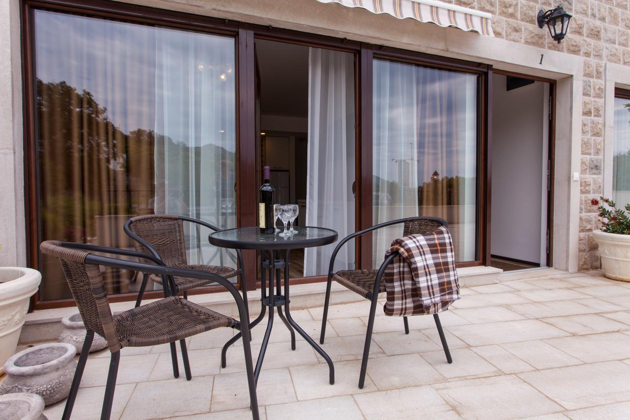 Rosmarino Appartement Sveti Stefan Buitenkant foto