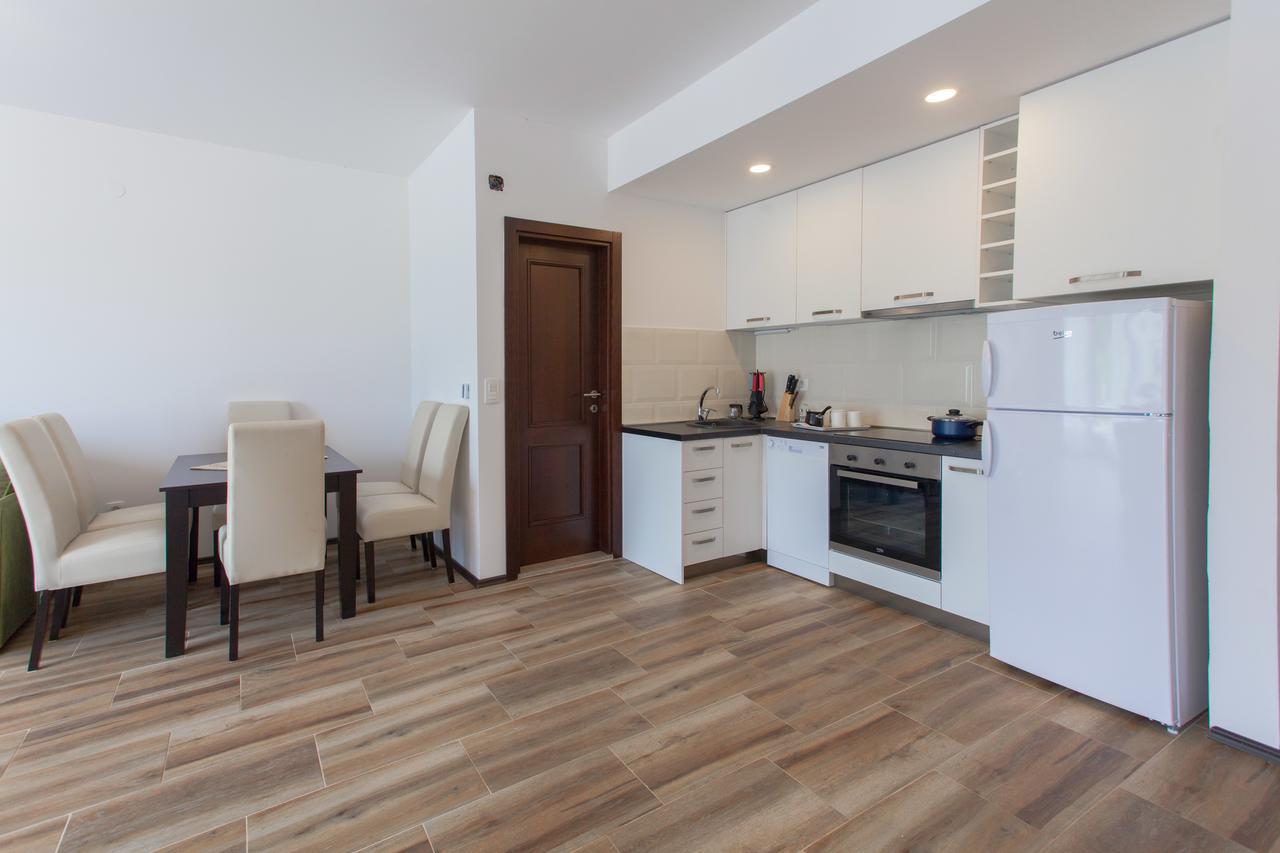 Rosmarino Appartement Sveti Stefan Buitenkant foto