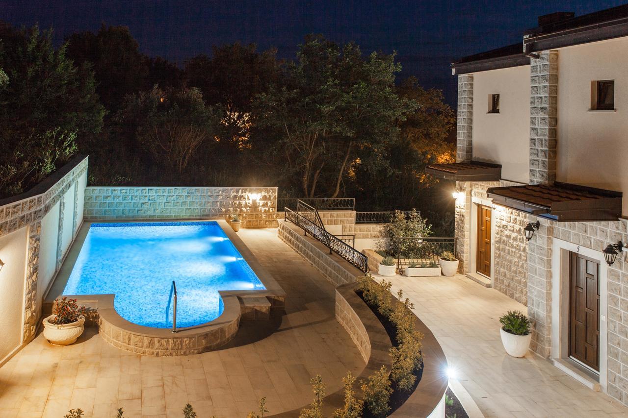Rosmarino Appartement Sveti Stefan Buitenkant foto