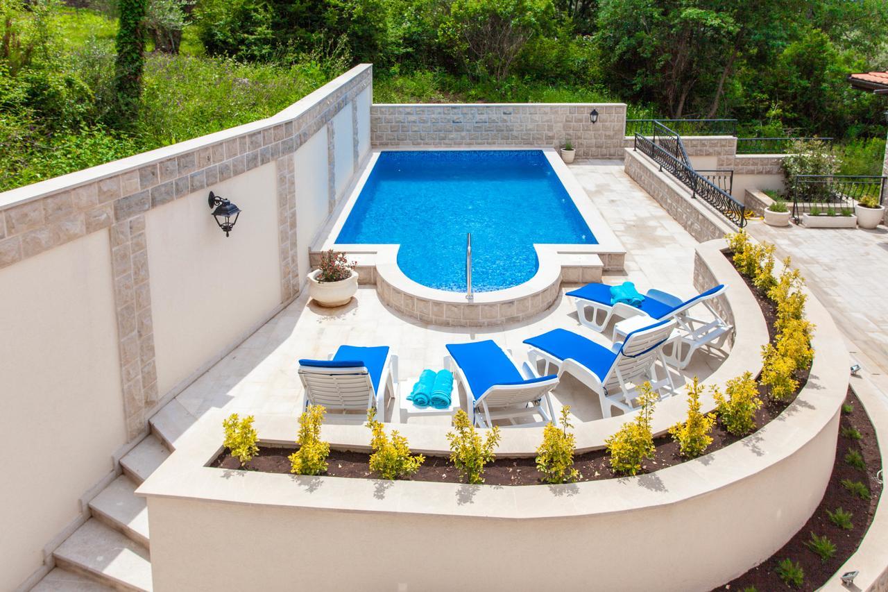 Rosmarino Appartement Sveti Stefan Buitenkant foto