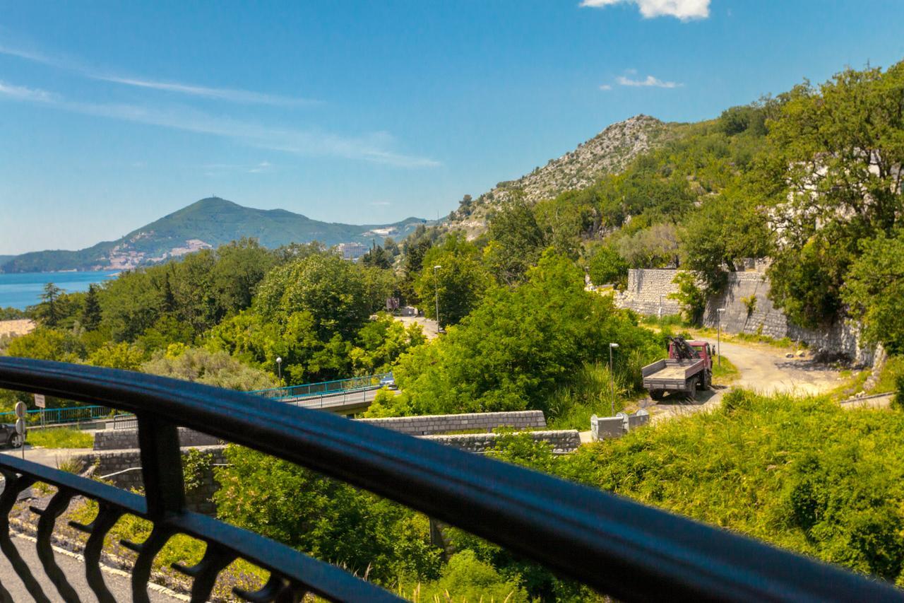 Rosmarino Appartement Sveti Stefan Buitenkant foto