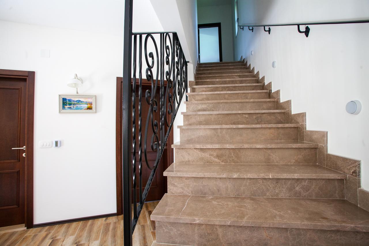 Rosmarino Appartement Sveti Stefan Buitenkant foto