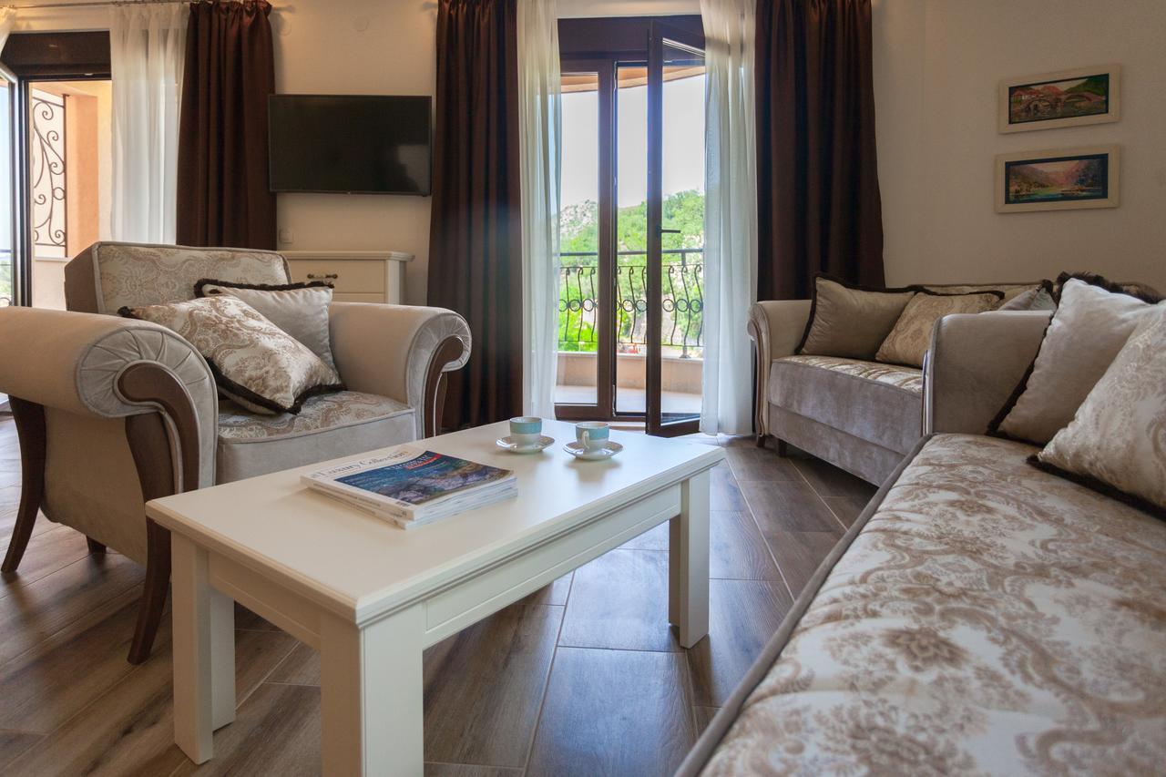 Rosmarino Appartement Sveti Stefan Buitenkant foto